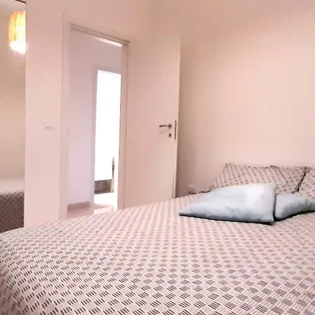 Holiday home Rocapoesia03 *